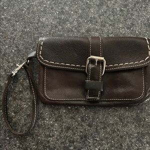 Roots Classic Brown Leather Wristlet Clutch with Contrast Stitching